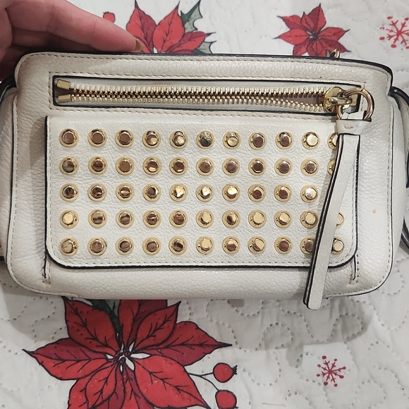 White mk bag w gold studs - Picture 1 of 5